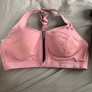 Sports bra victoria secret